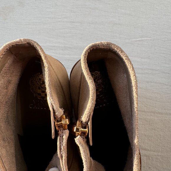 Vince Camuto Amtinda Square toe Bootie. Leather Upper. Size 9M/40. NWOB - Picture 7 of 10